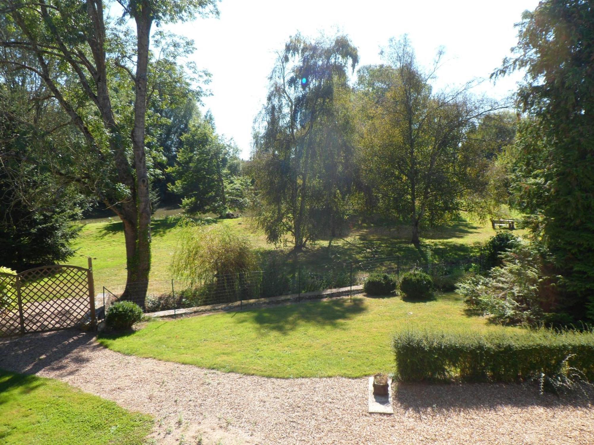 Hotel Domaine De La Helliere Lailly-en-Val Pokoj fotografie